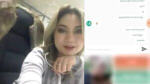 Shes Horny AF in Office