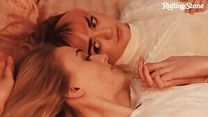 Maisie Williams Nipple See-Through on the top right