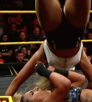 Lacey Evans jiggly ass