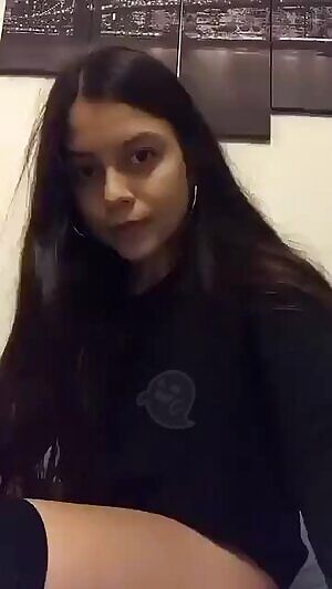 I don't know that girls can masturbate to this