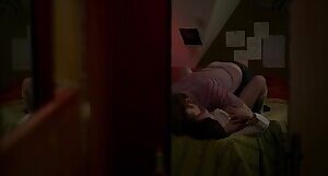 Maisie Williams' breathless panting and moaning while she feels a cock pounding away between her legs will never not make me hard.