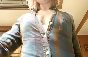 No make up and no bra 😊