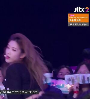 LOONA - Kim Lip, Choerry, Jinsoul, Yves, Hyunjin, Haseul & Heejin