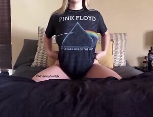 CAN U COME BEBE FOR ME ? IM SO HORNY ....