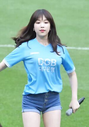 April - Rachel & Chaekyung