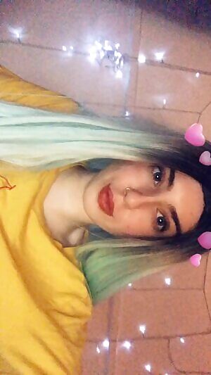 This petite college girl is ready to play, vanilla or domme! Fet friendly //  💕