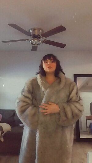 The longer you watch the more I take off 👀