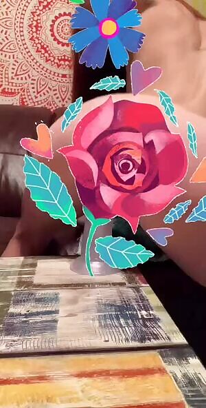 Feeling like a flower, come put your nose in it 😋