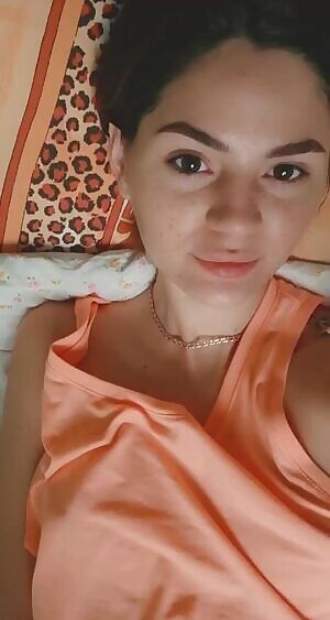 I dont have big boobs🥺 but i wanna be your slut 🥺