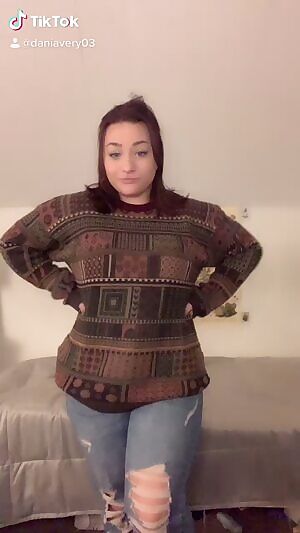 I’m so glad I don’t have to wear my clothes anymore! happy Friday! 😉