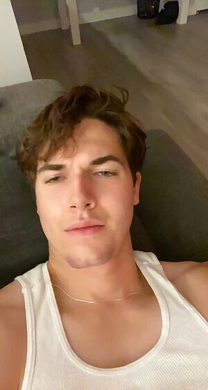 I send you this video. What do you say back