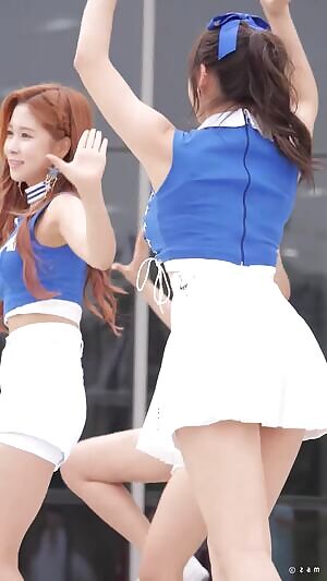 WJSN/Cosmic Girls - Cheng Xiao's white panties