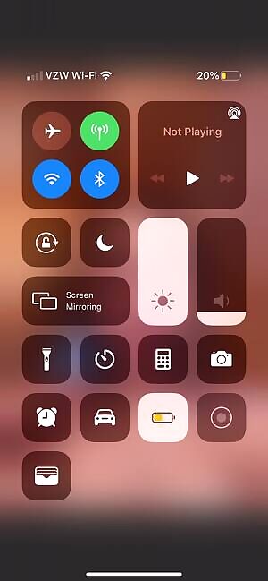 The comic book filter looks kinda cool on my naked body