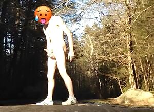 I pumped out this nice fat load right along the trail!😆