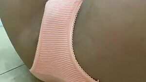 18irst time recording myself peeing...