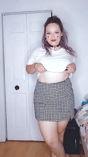 Made a boob bounce just for you and added a few extra jumps <3 hope you enjoy :)