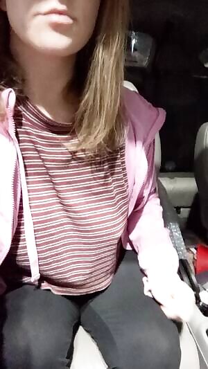 lashing in the parking lot 😜 it was super busy so I was a little nervous!