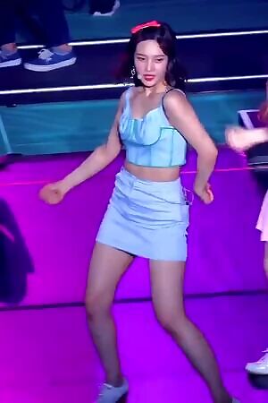 Red Velvet - Joy Red Room Japan