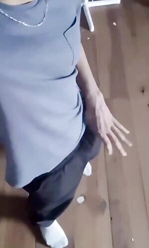 Freeing my big uncut semi