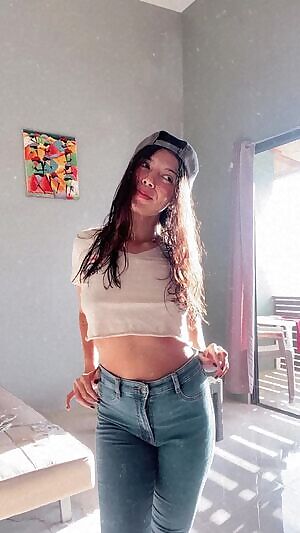 I'm not a model, I'm the girl next door 😇😇