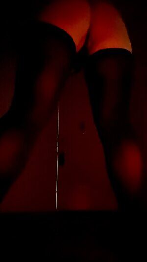 not tryna be the devil but I can fall into a split 😈