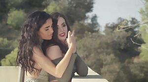 Naomi Woods & Whitney Wright - Babes