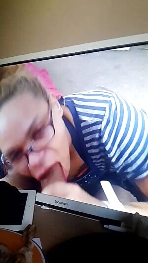 Dick in my mouth 😋🥰