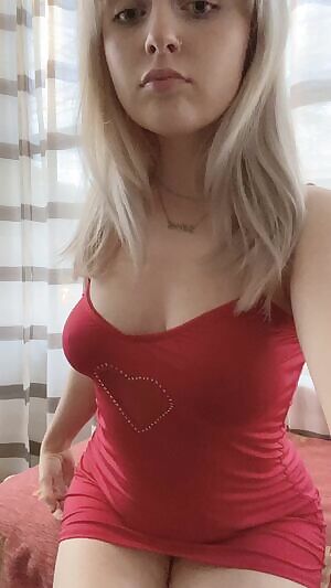 Quick sunday morning strip in the front room for all my neighbors to see