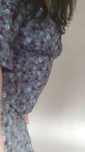 Psst. PSST. Stop scrolling for a sec and look at these rufles on my ass.