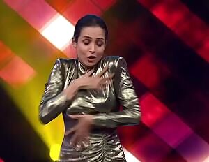 India's sultriest 'milf' actress Malaika Arora