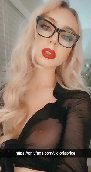 I'm Your New School Teacher 🤓💋 - Would you attend my class?