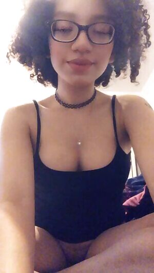 One of my favorite activities is playing with my tits 😋