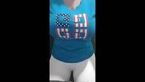 Having a bit of Titty reveal fun xx 54yo 🇦🇺