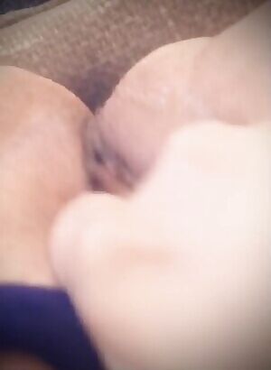 I love squirting 😋