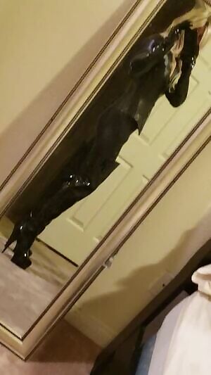 I dominate my boy toys. Kik KACEYD237. Snapchat CDLV23. US NV.