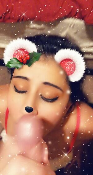 My holiday wish has been to fuck 3 times a day. So far it’s coming true ❤️