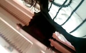 My last post for today, give me some love for the risks I take for you🖤🌼😚