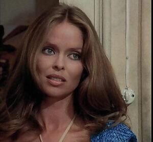 Barbara Bach- Ecco noi per esempio...