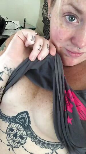 Cute boobs and tattoos!