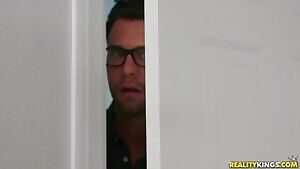 Megan Rain, Gia Derza - Sneaky Virgins