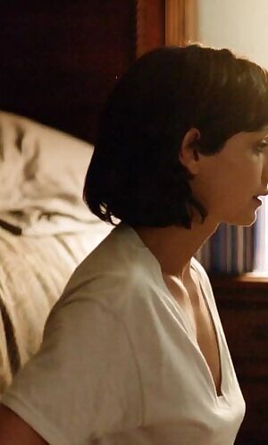 Morena Baccarin takes her shirt off