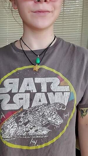 I think R2 would beep an appoval